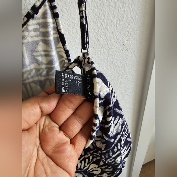 Forever 21 - Summer Vibes - Picture 3 of 3